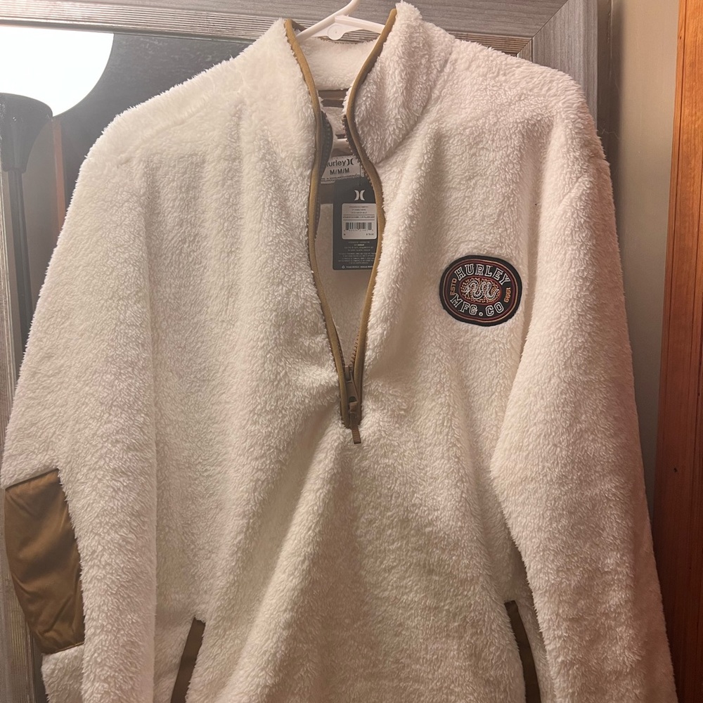 Hurley Sherpa